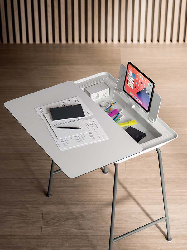 Flipper Table