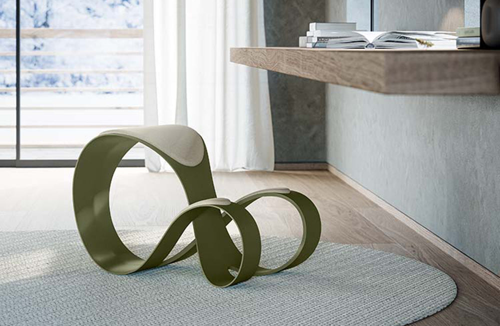 Luna Chaise