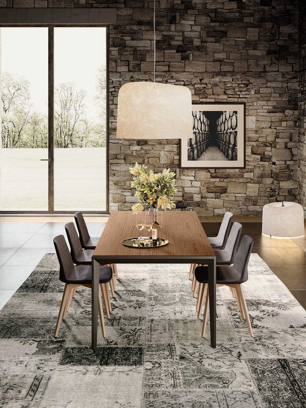 Nine Table