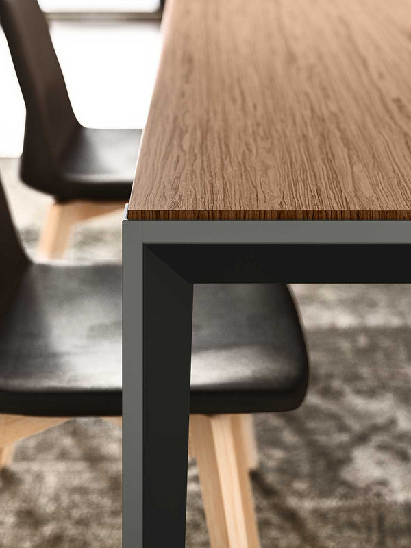 Nine Table