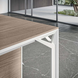 X8 Bureau Direction