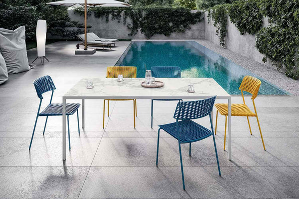 Six Table