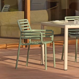 Pulsar armchair