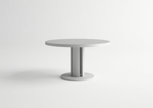Isola 4 Table